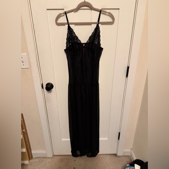 Seven til Midnight Sexy Hot Mesh Floor Length Robe Lace XL Black Lingerie - Picture 2 of 6